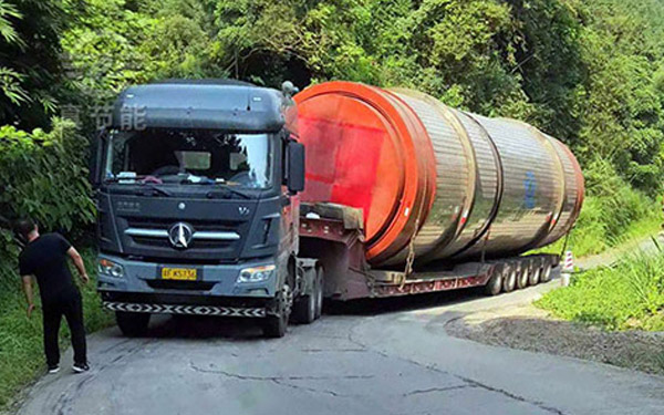 真節(jié)能酒糟烘干機(jī)運(yùn)輸現(xiàn)場